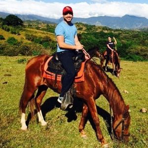 Meet your Posher, Phillip